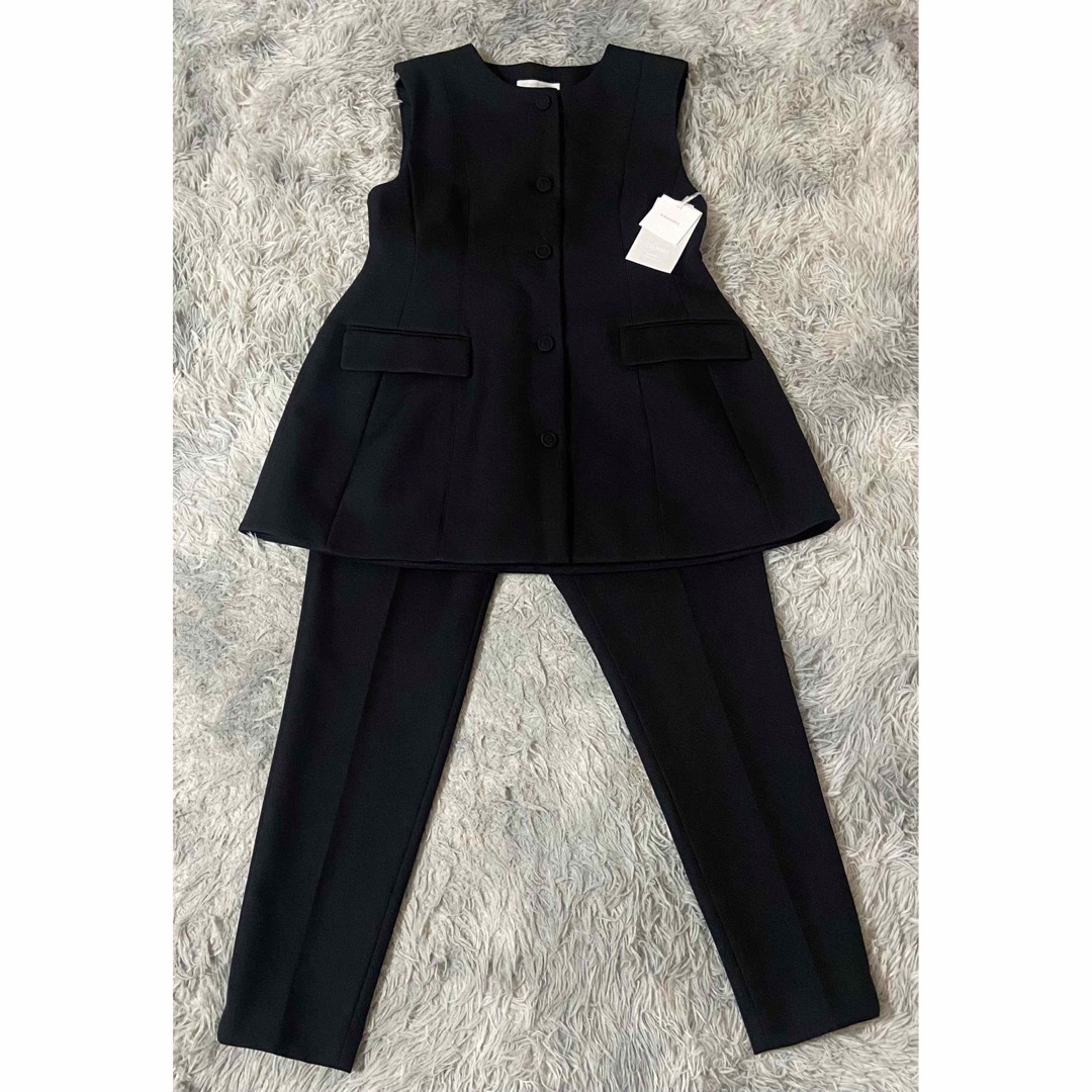 CELFORD - 新品・タグ付き♡ セルフォード ぺプラムセットアップ