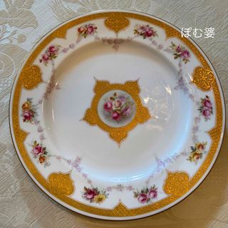 マイセン(MEISSEN)の【R.Worcester ロイヤルウースター】金彩 手描き 皿「薔薇のブーケ」(食器)