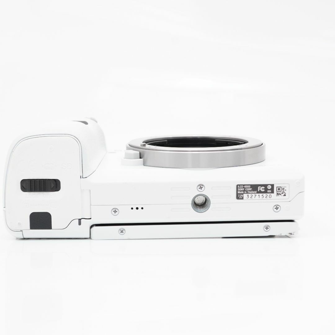 カメラWi-Fi搭載 軽量★SONY α6000 ホワイト ILCE-6000Y