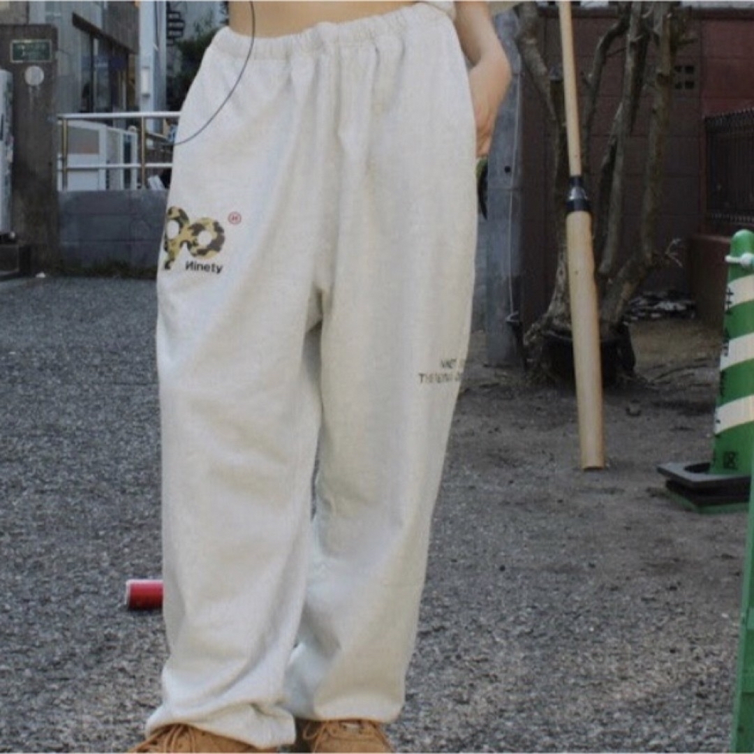 他で売り切れました。SALE！90Logo Light Sweat Pants-