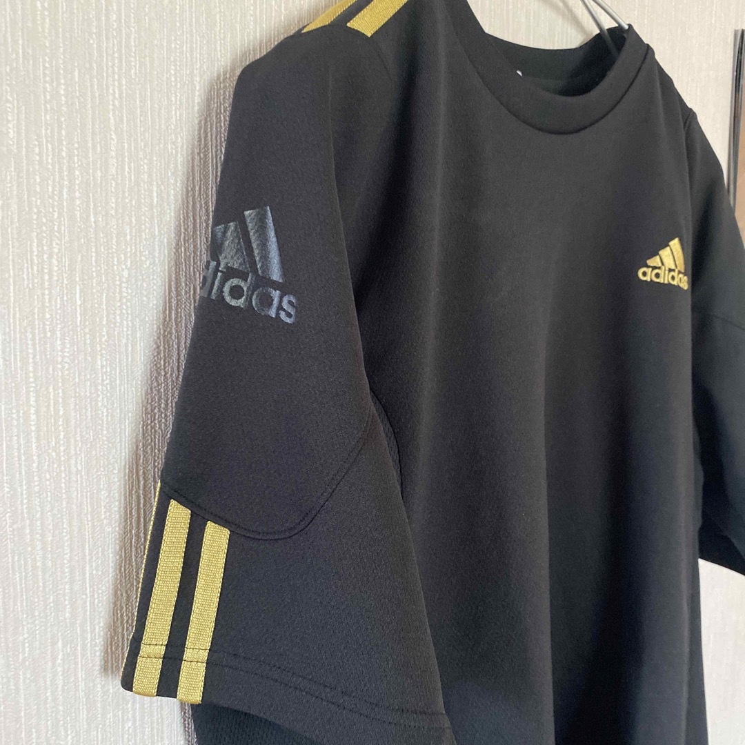 adidas(アディダス)のadidas Tシャツ  O メンズのトップス(Tシャツ/カットソー(半袖/袖なし))の商品写真