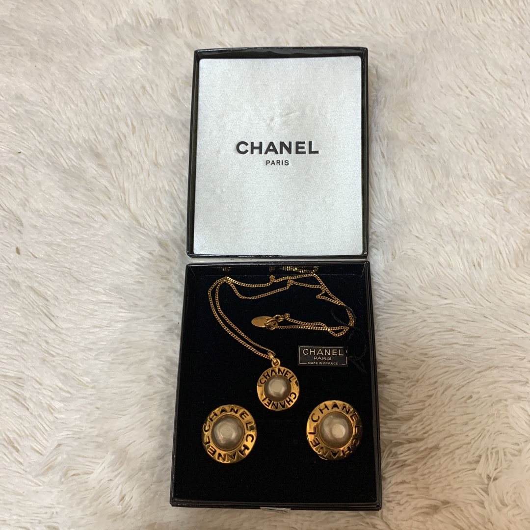 CHANEL イヤリングu0026ネックレスのセット-