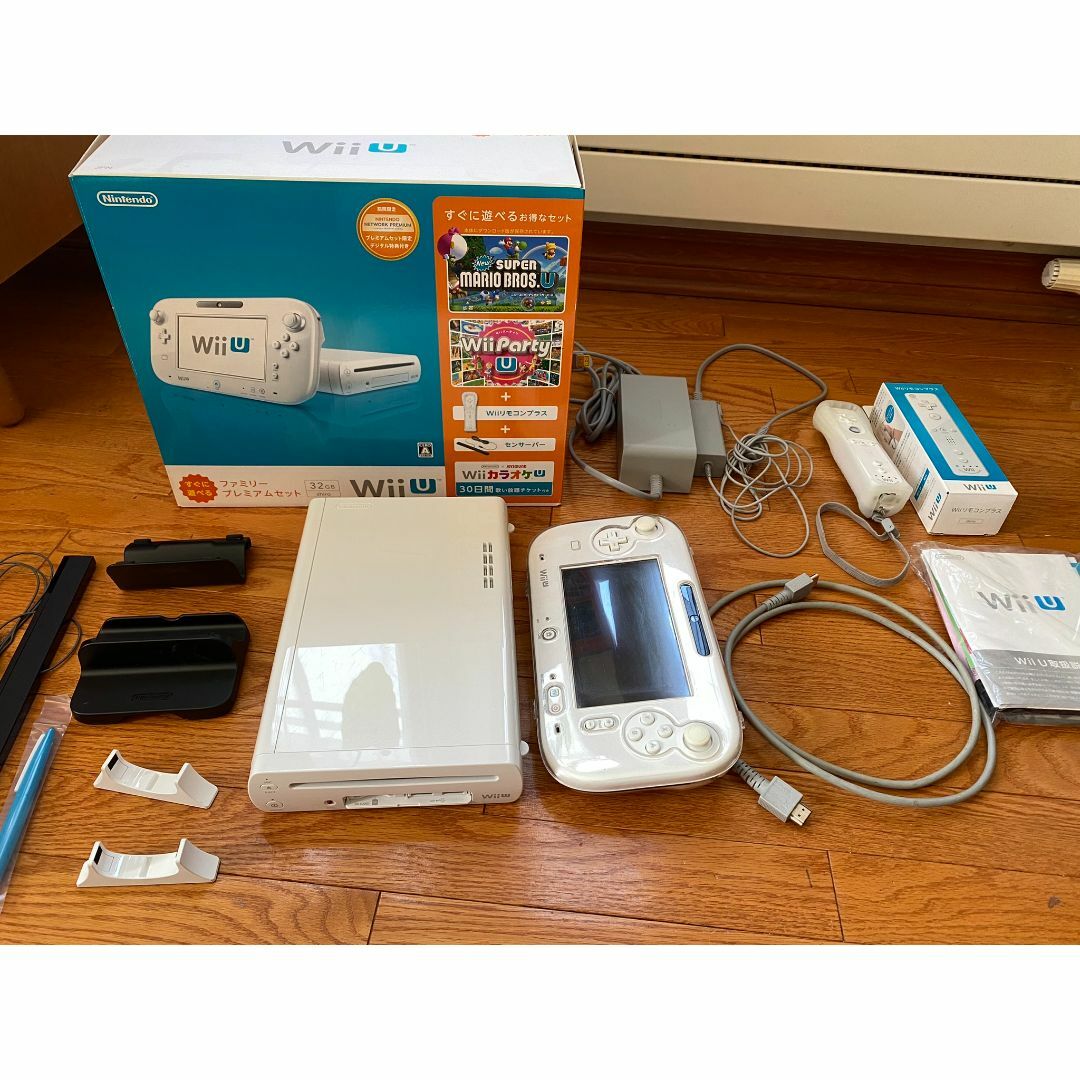 Wii U - 【Wii U 本体】すぐに遊べるファミリープレミアムセット＋リモコンプラス１台他