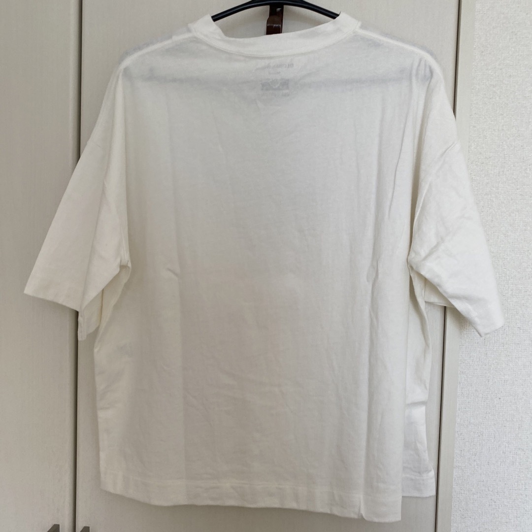 GLOBAL WORK(グローバルワーク)の【専用】グローバルワーク　トップス　白黒二枚セット レディースのトップス(Tシャツ(半袖/袖なし))の商品写真