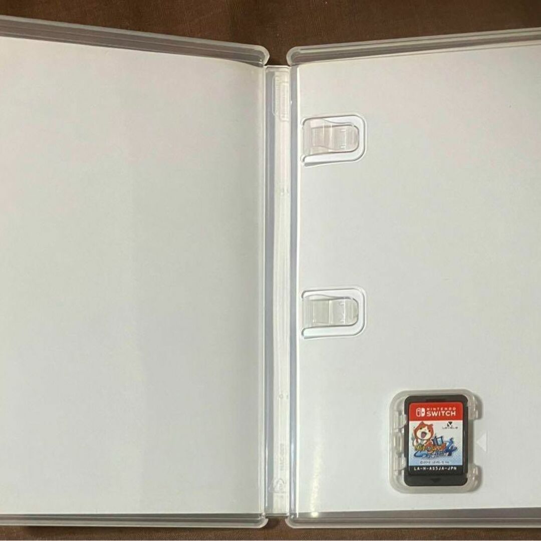 Nintendo Switch(ニンテンドースイッチ)の妖怪ウォッチ4 ぼくらは同じ空を見上げている Switchニンテンドースイッチ  エンタメ/ホビーのゲームソフト/ゲーム機本体(家庭用ゲームソフト)の商品写真