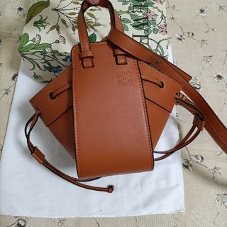 ロエベ ミニの通販 2,000点以上 | LOEWEを買うならラクマ
