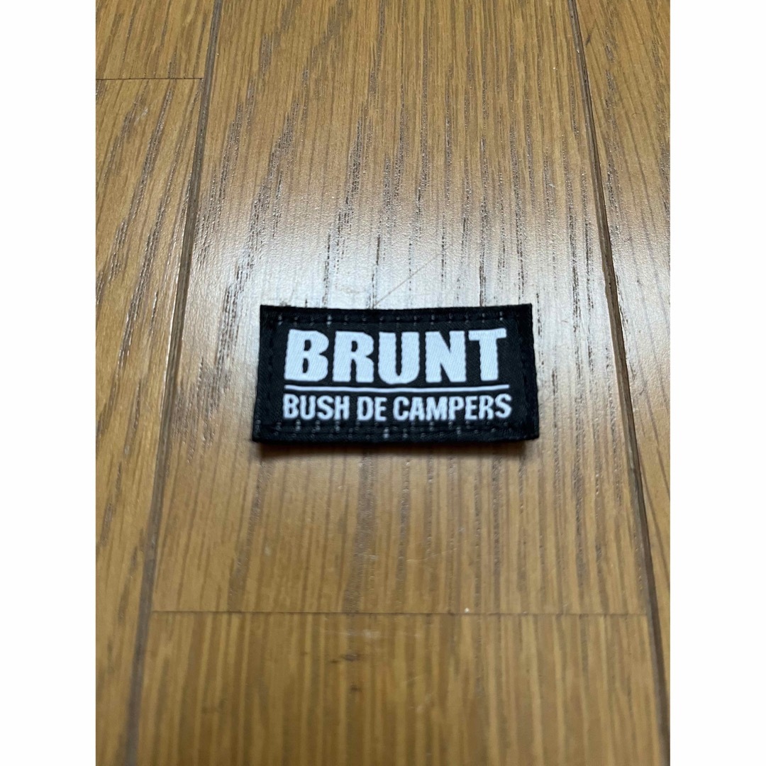 BRUNT ベルクロワッペン ブラック ホワイトのセット スポーツ/アウトドアのアウトドア(その他)の商品写真