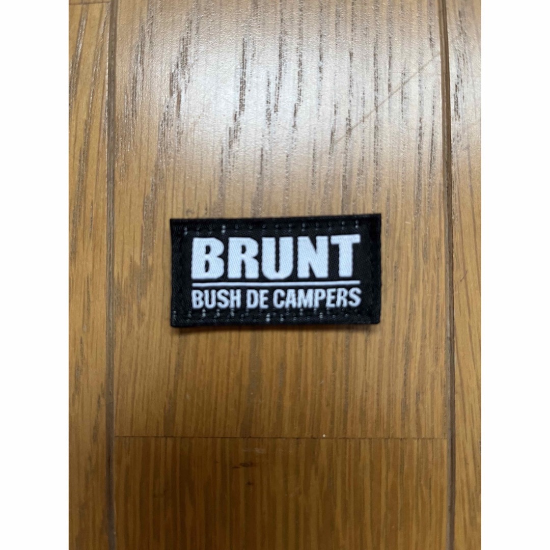BRUNT ベルクロワッペン ブラック ホワイトのセット スポーツ/アウトドアのアウトドア(その他)の商品写真