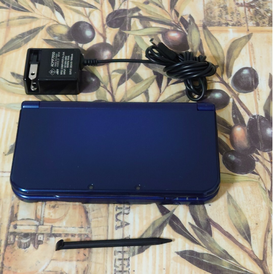 Newニンテンドー3DS LL メタリックブルー良品 Newニンテンドー3DS LL メタリックブルー良品