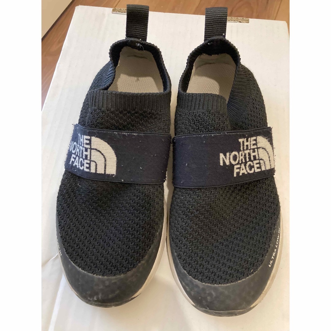 THE NORTH FACE(ザノースフェイス)のnorthface ウルトラローIII キッズ/ベビー/マタニティのキッズ靴/シューズ(15cm~)(スニーカー)の商品写真