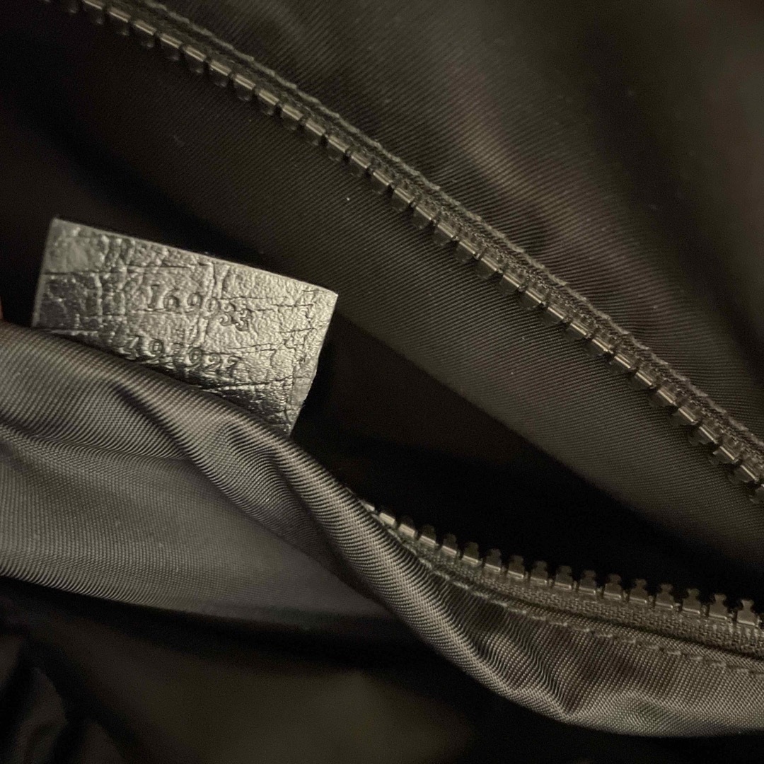 Gucci(グッチ)の美品♦︎GUCCI グッチ GGプラス ショルダーバッグ 169933 メンズのバッグ(ショルダーバッグ)の商品写真
