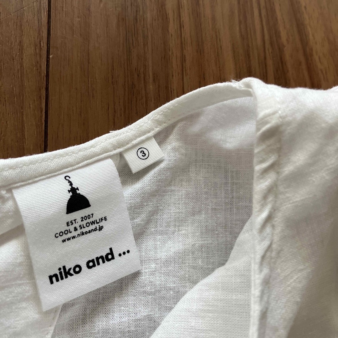 niko and...(ニコアンド)のNiko and… リネン 半袖 レディースのトップス(シャツ/ブラウス(半袖/袖なし))の商品写真