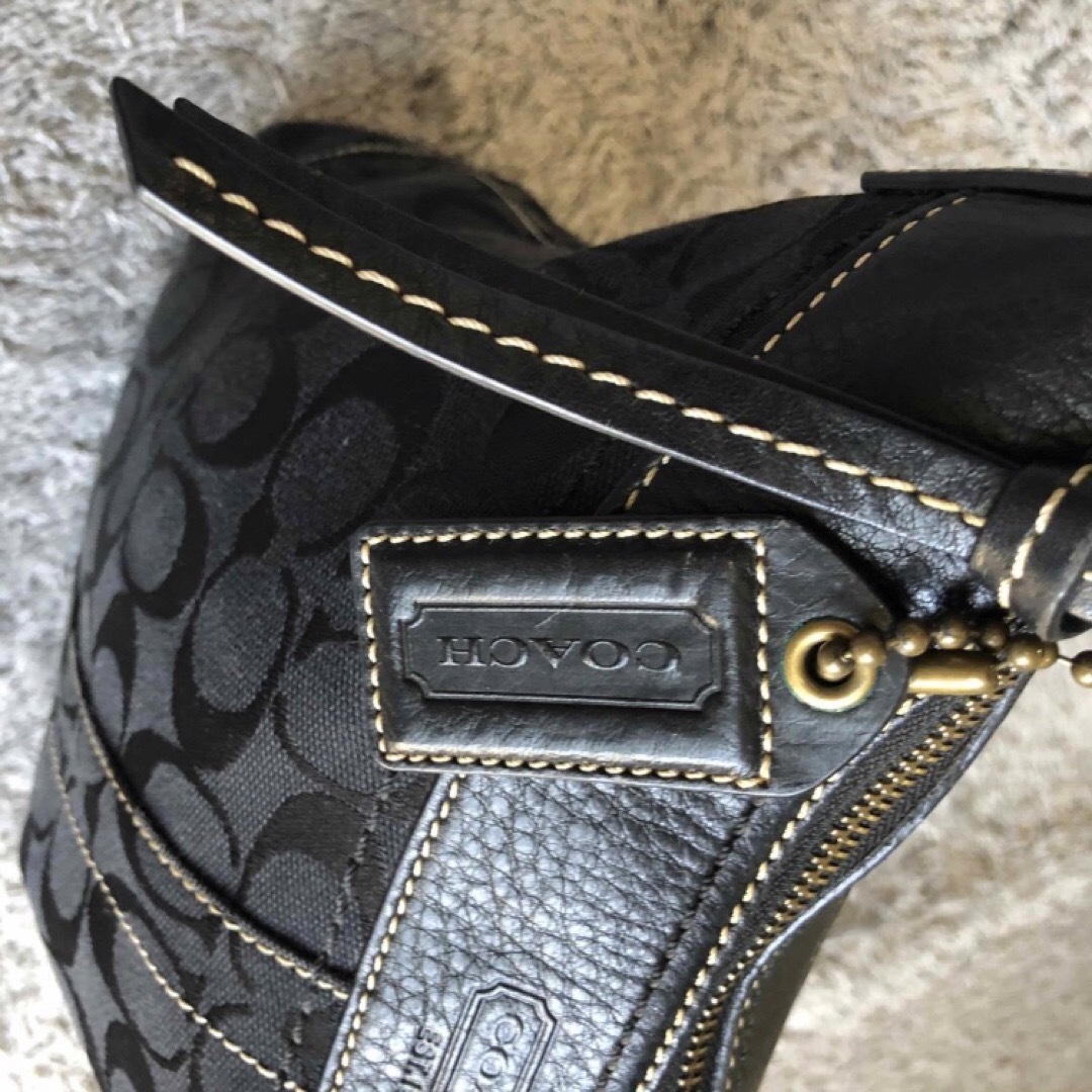 COACH - 美品 コーチ ショルダーバッグ ワンショルダー 黒 COACH - 美品 コーチ ショルダーバッグ ワンショルダー 黒