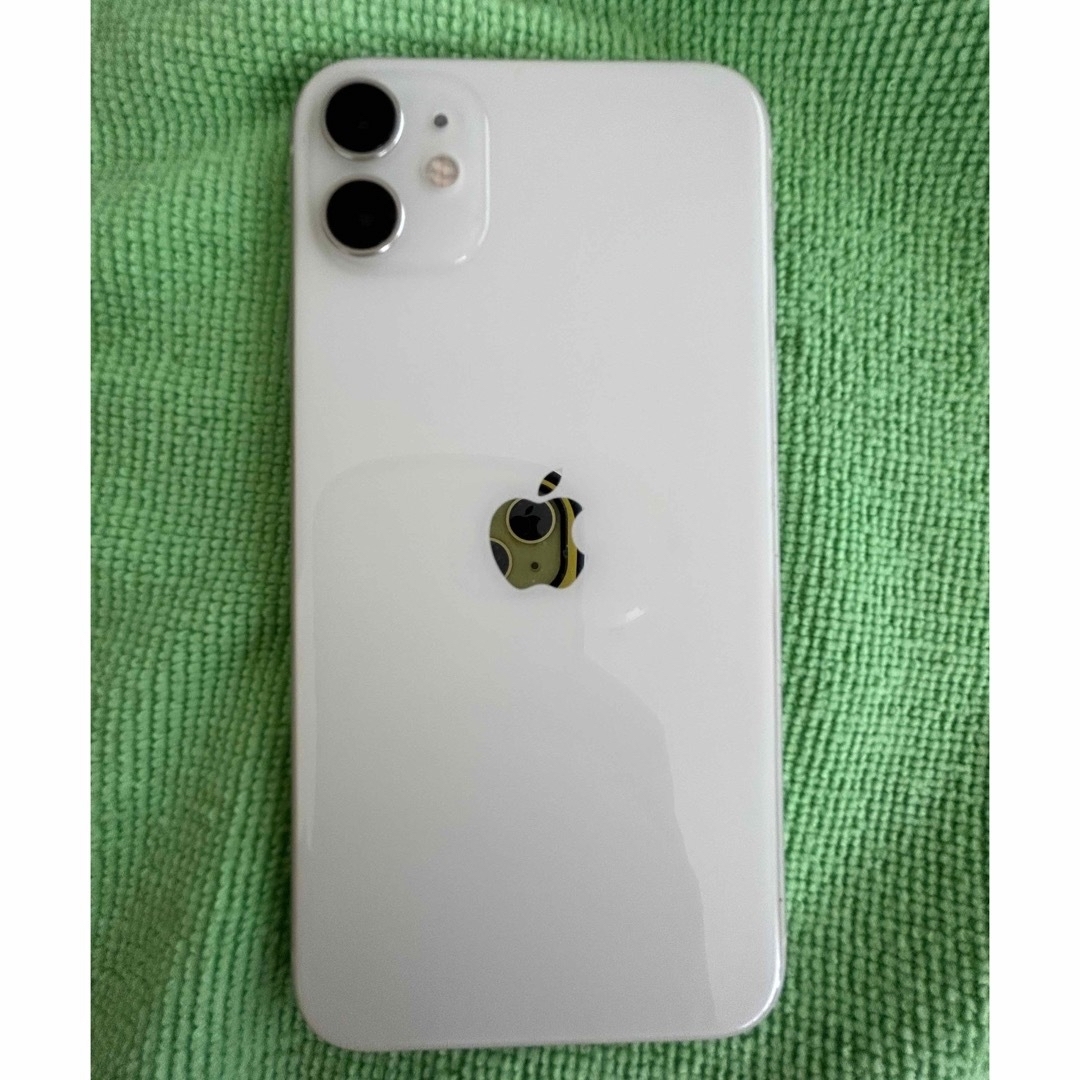 【美品】Apple iPhone11 128GB ホワイト SIMフリー