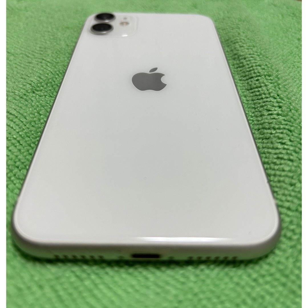 iPhone11 128GB SIMフリー　ホワイト　白