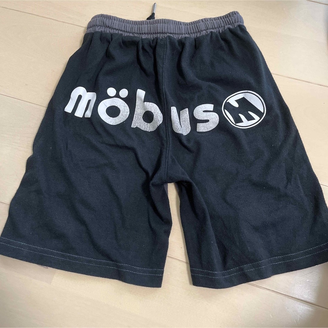 mobus(モーブス)のモーブス　ハーフパンツ　130 キッズ/ベビー/マタニティのキッズ服男の子用(90cm~)(パンツ/スパッツ)の商品写真