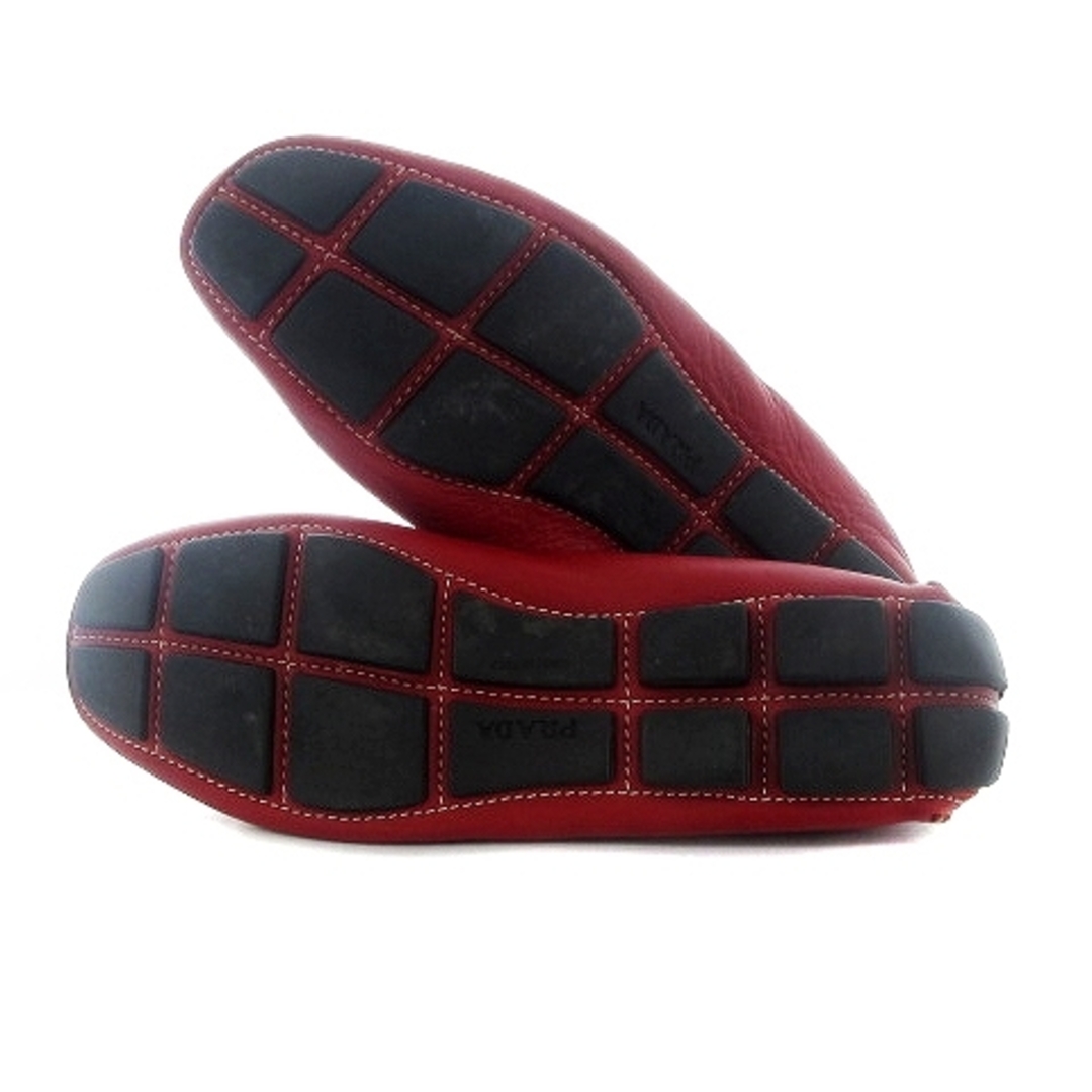 PRADA(プラダ)のプラダ レザー ドライビングシューズ ローファー スクエアトゥ 35 赤 靴 レディースの靴/シューズ(ローファー/革靴)の商品写真