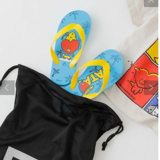 ビーティーイシビル(BT21)の【公式】Lサイズ  BTS BT21 TATA ビーチサンダル & メッシュ巾着(キャラクターグッズ)