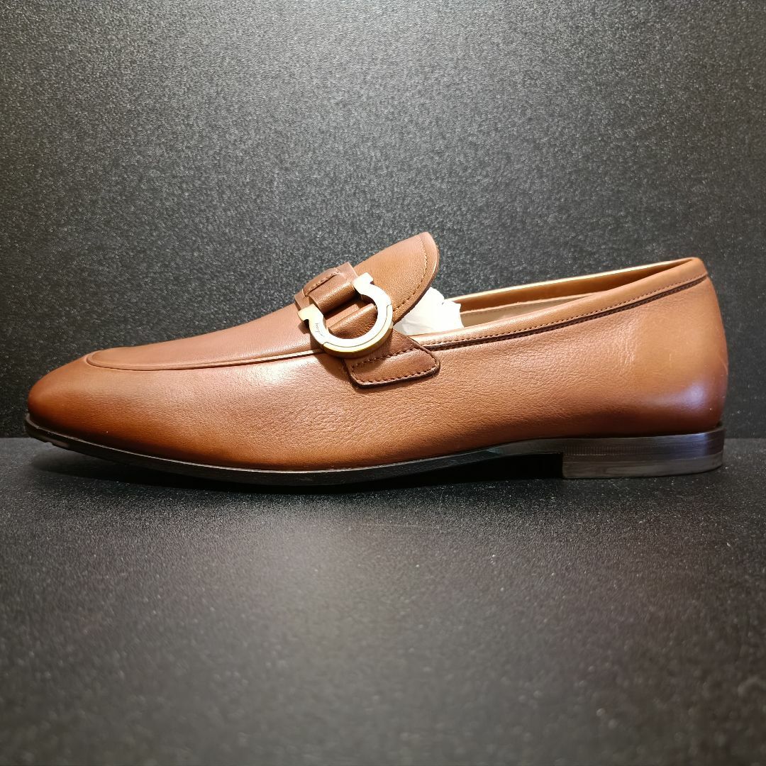 Salvatore Ferragamo - フェラガモ(Savatore Ferragamo Salvatore Ferragamo - フェラガモ(Savatore Ferragamo