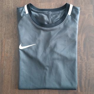 ナイキ(NIKE)のカンソウ様【NIKE】半袖シャツ&短パン☆155cm(Tシャツ/カットソー)