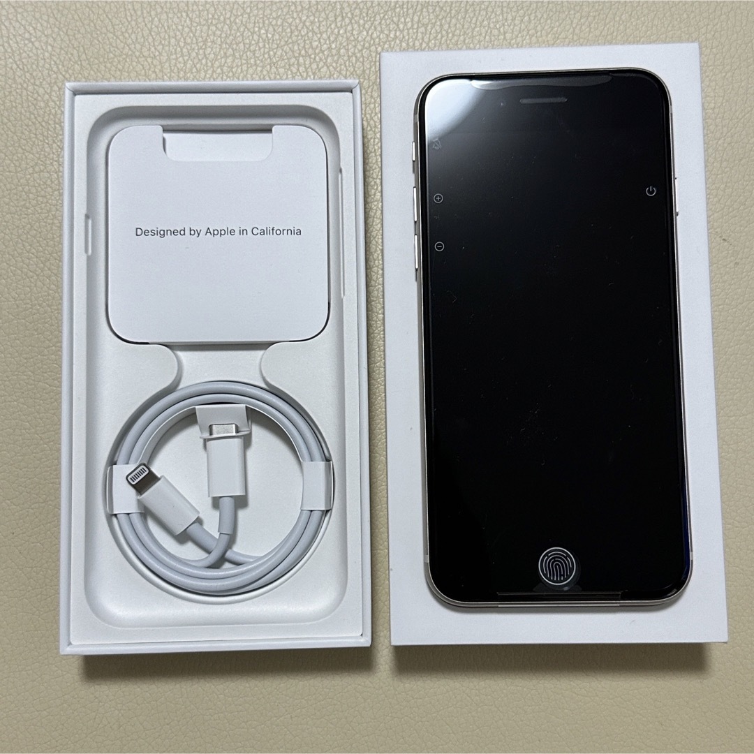 iPhone - 【新品未使用】iPhone SE 3 第三世代 64GB 本体 白 ホワイト ... 【新品未使用】iPhone SE 3 第三世代 64GB 本体 白 ホワイト