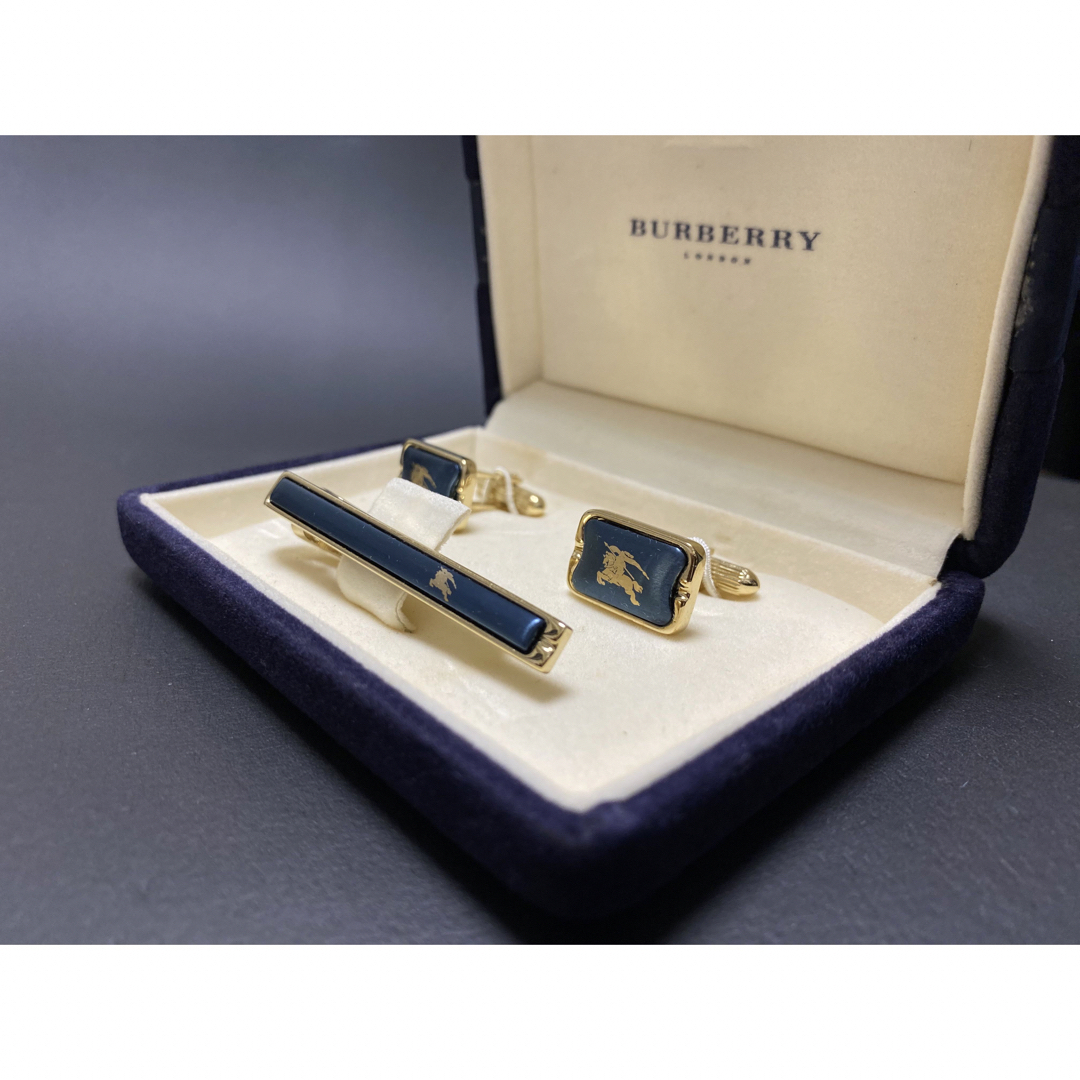 BURBERRY - 【超美品】④箱付バーバリーカフス+タイピンの通販 by