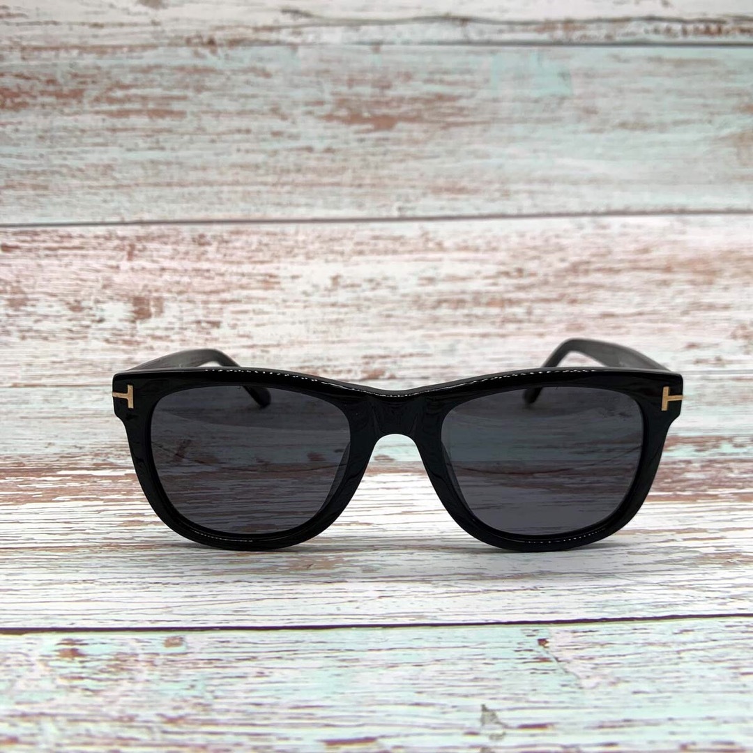 TOM FORD - 未使用 トムフォード 黒 サングラスの通販 by ラム's shop