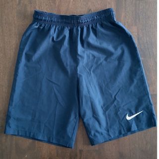 ナイキ(NIKE)の【NIKE】短パン☆155cm（ウエスト65cm）(パンツ/スパッツ)