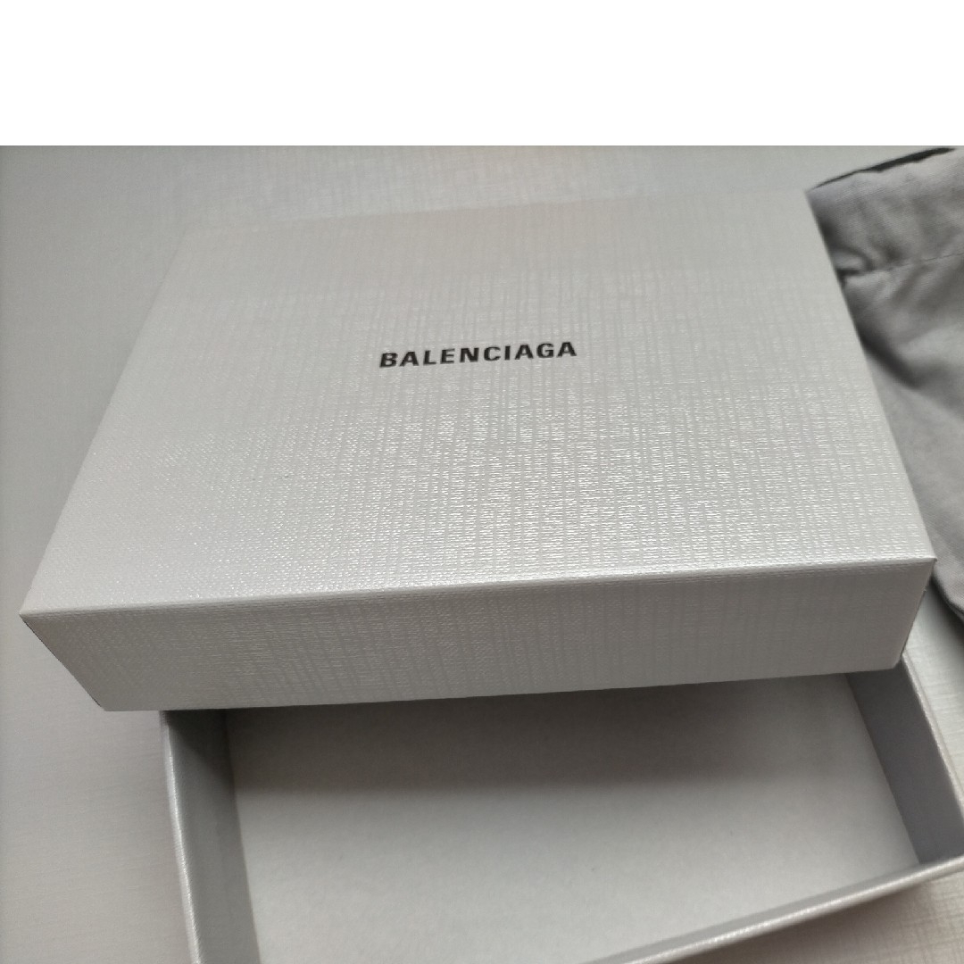 【美品】BALENCIAGA  バレンシアガ  空箱  内袋つき レディースのバッグ(ショップ袋)の商品写真