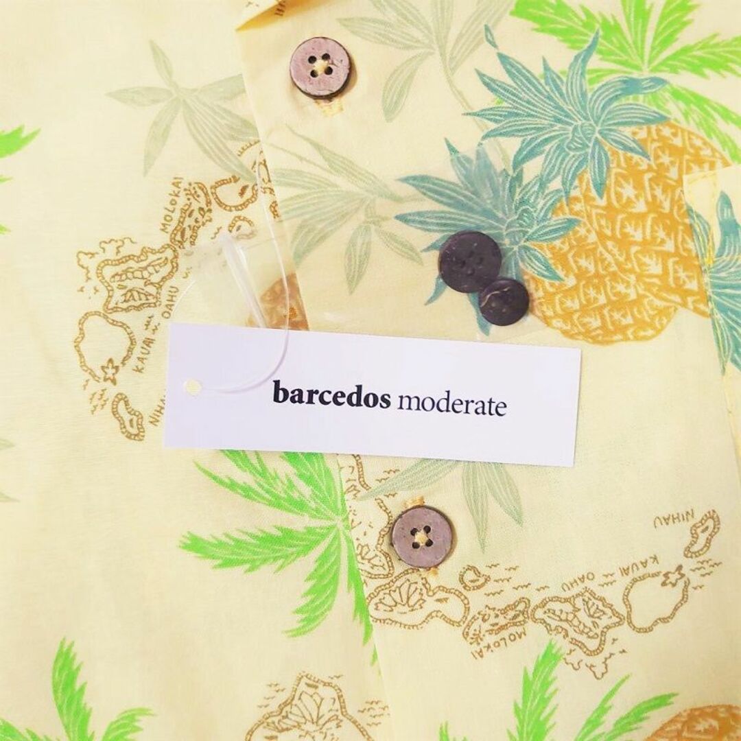 BARCEDOS(バルセドス)の新品　Ｌ　綿100％　イエロー　アロハシャツ　パイナップル柄 メンズのトップス(シャツ)の商品写真