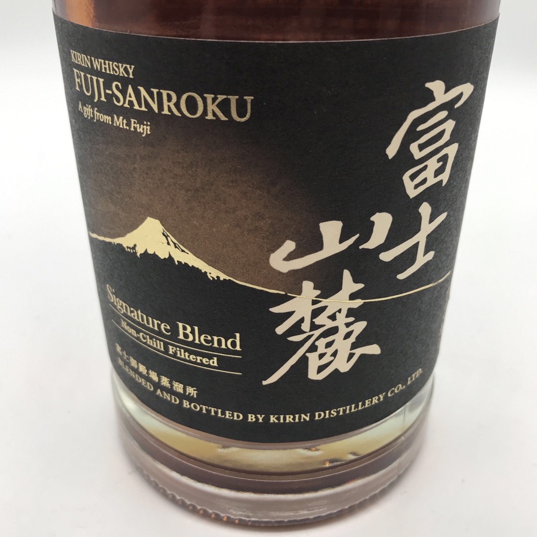 キリン(キリン)の富士山麓　700ml signature blend 食品/飲料/酒の酒(ウイスキー)の商品写真