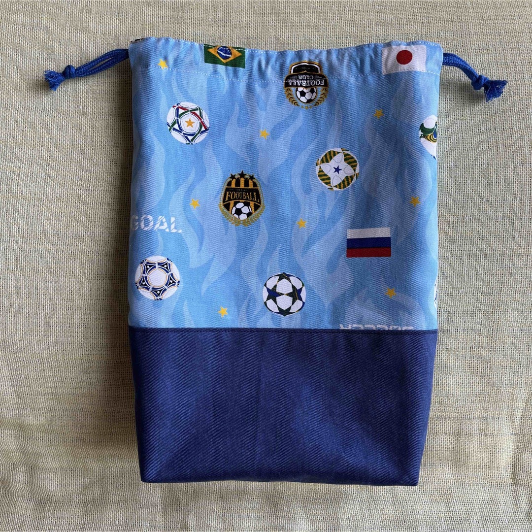 no.B 03 ★ハンドメイド★ シューズ入れ⭐︎体操服袋☆ サッカー柄 ハンドメイドのキッズ/ベビー(外出用品)の商品写真