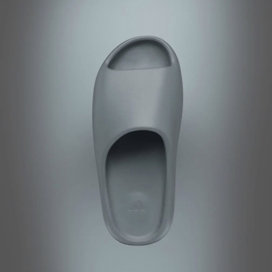 YEEZY（adidas）(イージー)のyeezy slide slate marine 25.5cm メンズの靴/シューズ(サンダル)の商品写真