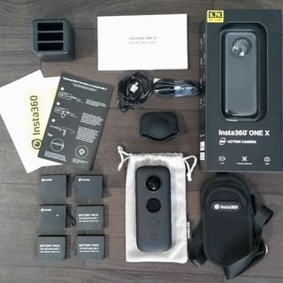 インスタスリーシックスティ(insta360)のInsta360 ONE X (バッテリー/アクセサリー付)(ビデオカメラ)