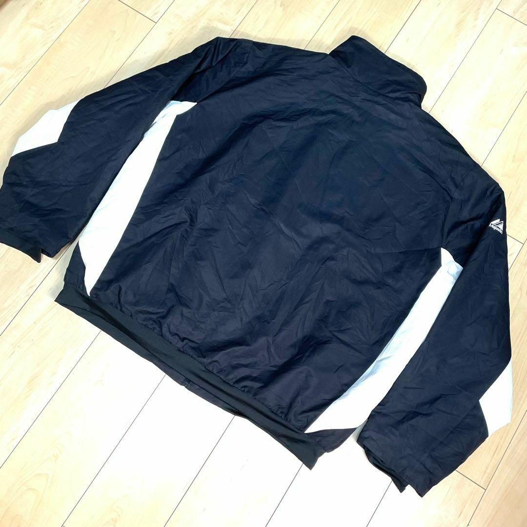 Majestic(マジェスティック)のマジェスティック　AVENUERS　チームジャケット　中綿　袖インナー　XL メンズのジャケット/アウター(ブルゾン)の商品写真