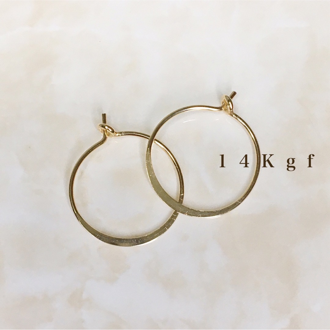 14Kgf ／K14gfシンプルフープピアス ミニフープ 1.5㎝ リングピアス レディースのアクセサリー(ピアス)の商品写真