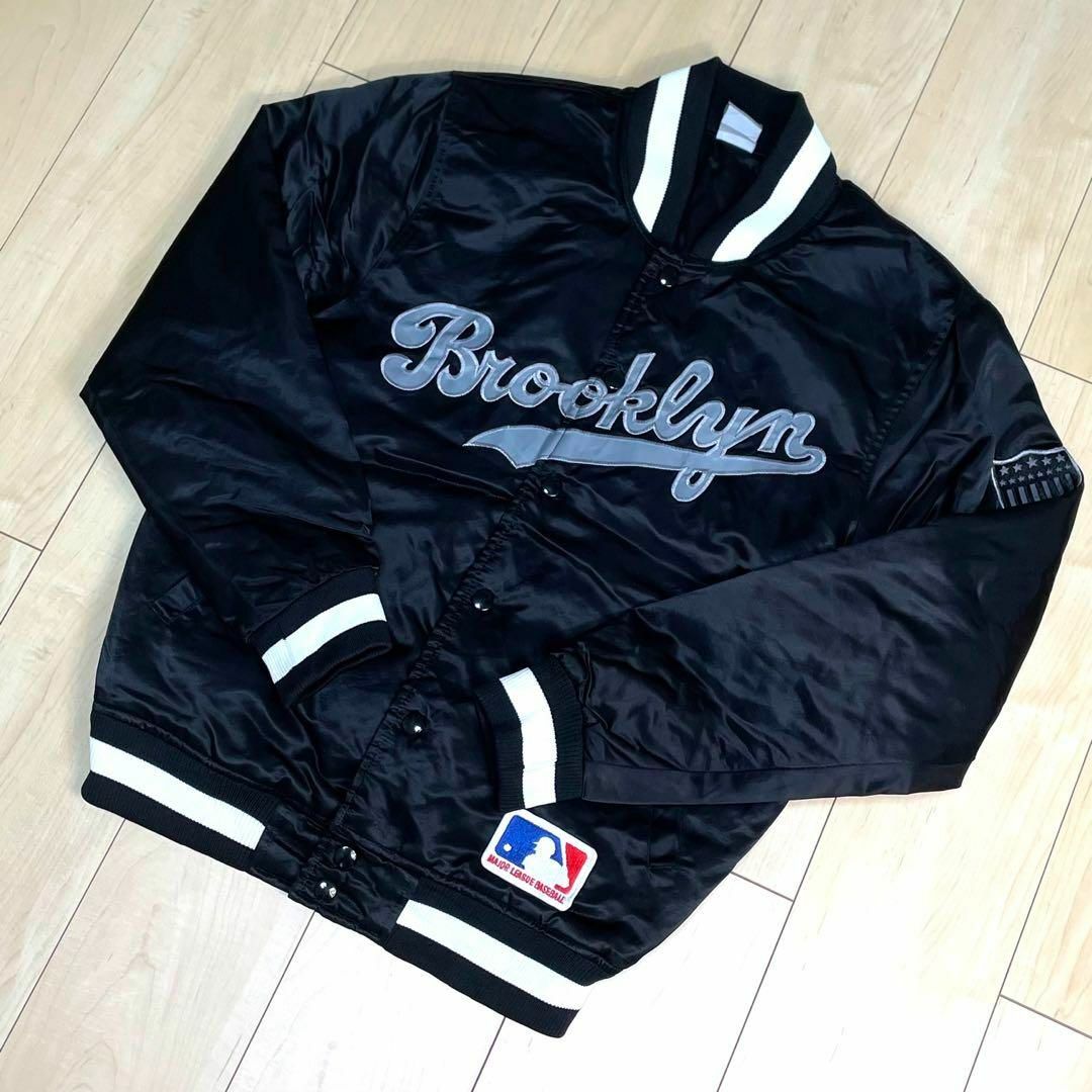 MLB Brooklyn Dodgers　ナイロンスタジャン　サテン　中綿　M