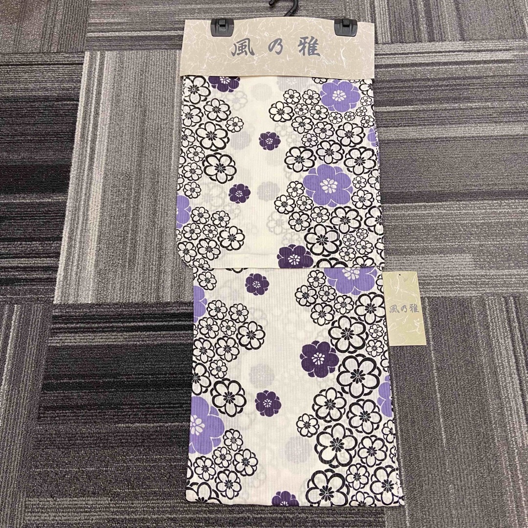 SALE】仕立て上がり浴衣 綿絽浴衣 オフホワイト地 梅 - 浴衣
