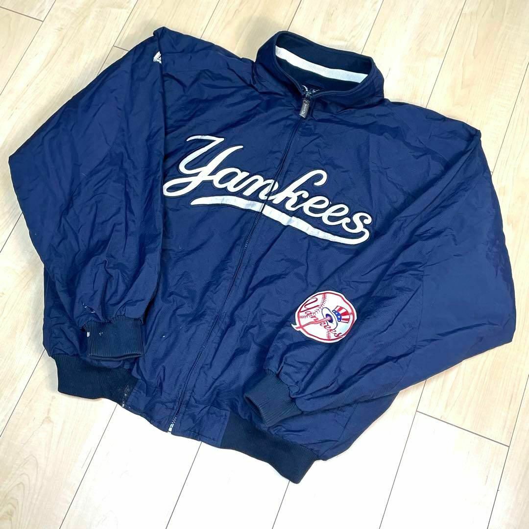 Majestic(マジェスティック)の希少サイズ　MLB ニューヨークヤンキース ベースボールジャケット 中綿 紺 メンズのジャケット/アウター(ブルゾン)の商品写真