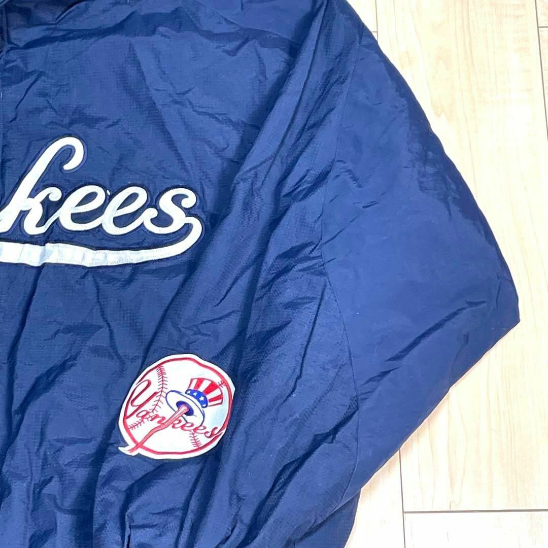 Majestic(マジェスティック)の希少サイズ　MLB ニューヨークヤンキース ベースボールジャケット 中綿 紺 メンズのジャケット/アウター(ブルゾン)の商品写真