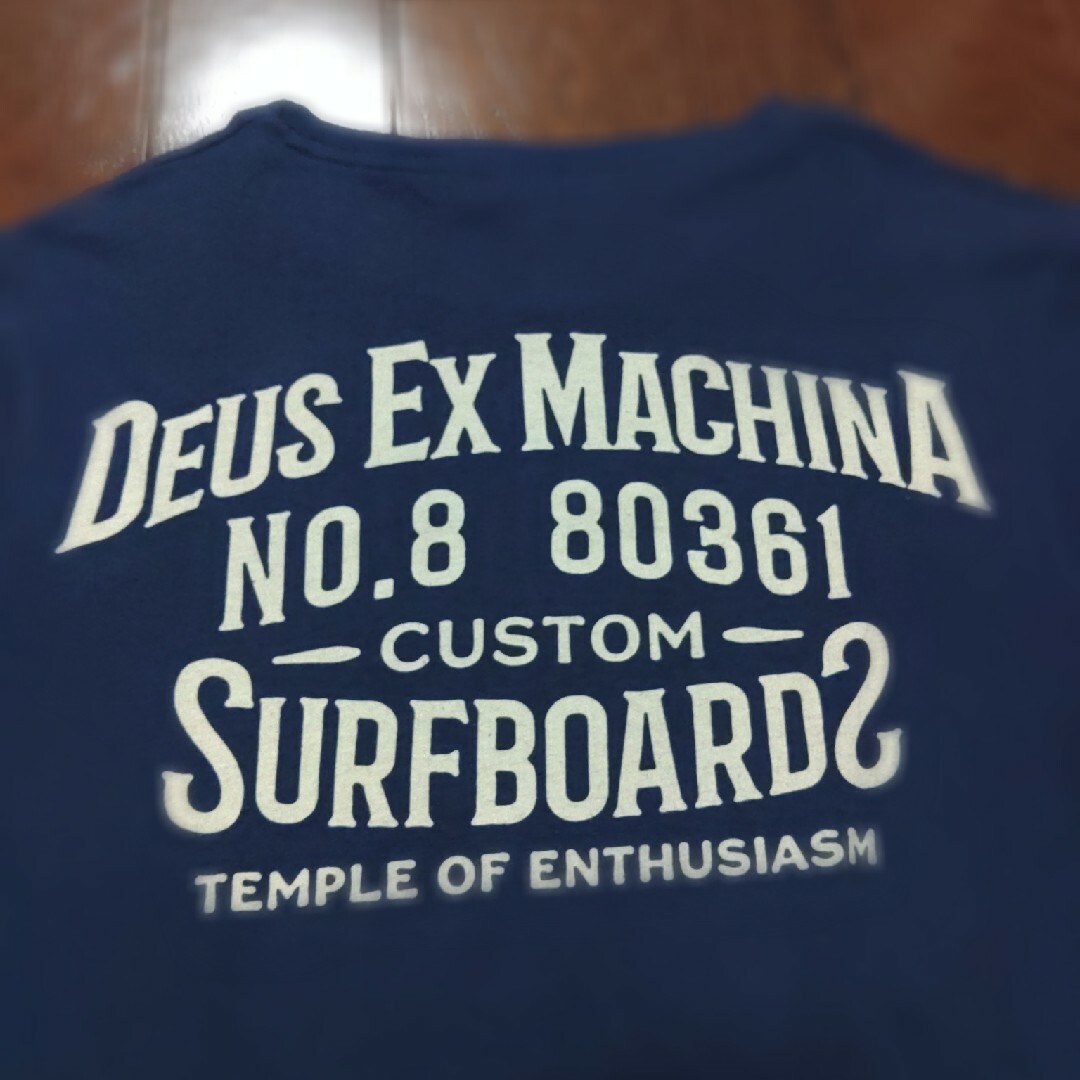 Deus ex Machina(デウスエクスマキナ)のDEUS BANKS TES Tシャツ　XS　ネイビー メンズのトップス(Tシャツ/カットソー(半袖/袖なし))の商品写真