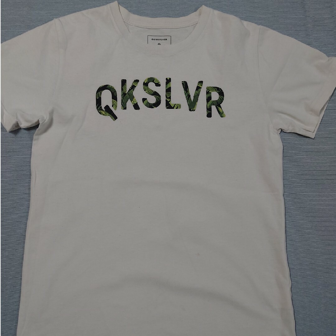 QUIKSILVER(クイックシルバー)のTシャツ キッズ/ベビー/マタニティのキッズ服男の子用(90cm~)(Tシャツ/カットソー)の商品写真