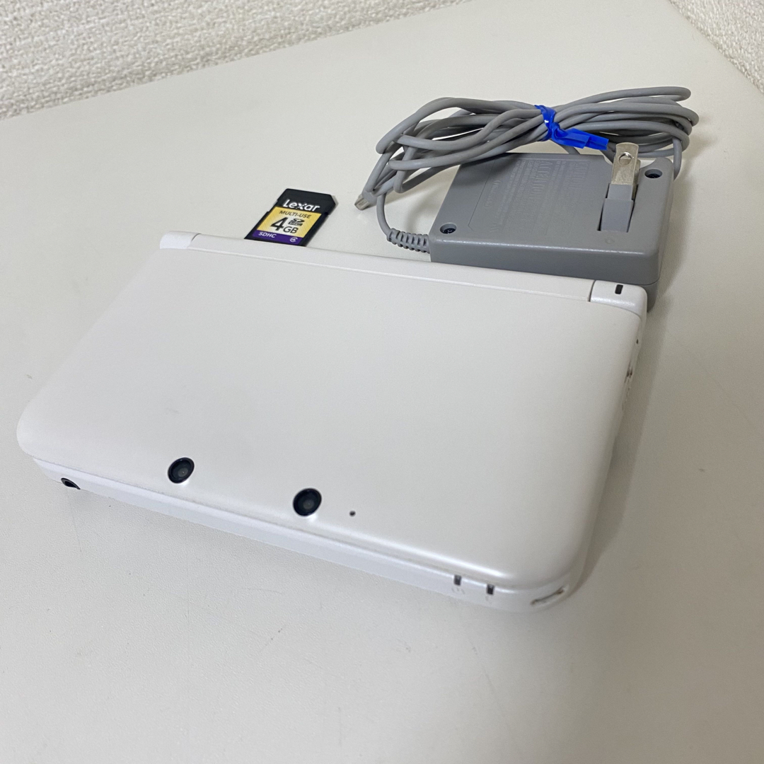 海外にも配送可能 ニンテンドー3DS LL ホワイト 充電器付き | artfive