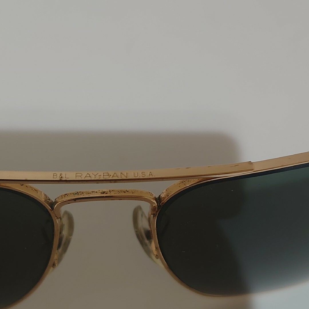 Ray-Ban(レイバン)の★超美品★９０年代Ｂ&Ｌ レイバン　キャラバン　USA製　パイロットサングラス メンズのメンズ その他(その他)の商品写真