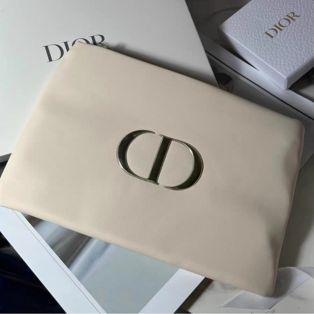 新品 Dior ディオール ノベルティ アイボリー ポーチ - ポーチ/バニティ