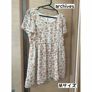 アルシーヴ(archives)のarchives トップス　カットソー　花柄　半袖　(カットソー(半袖/袖なし))