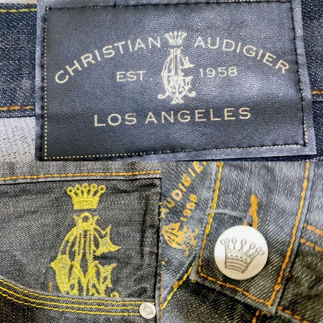 レディース美品Christian Audigier ズボン　刺繍デニム