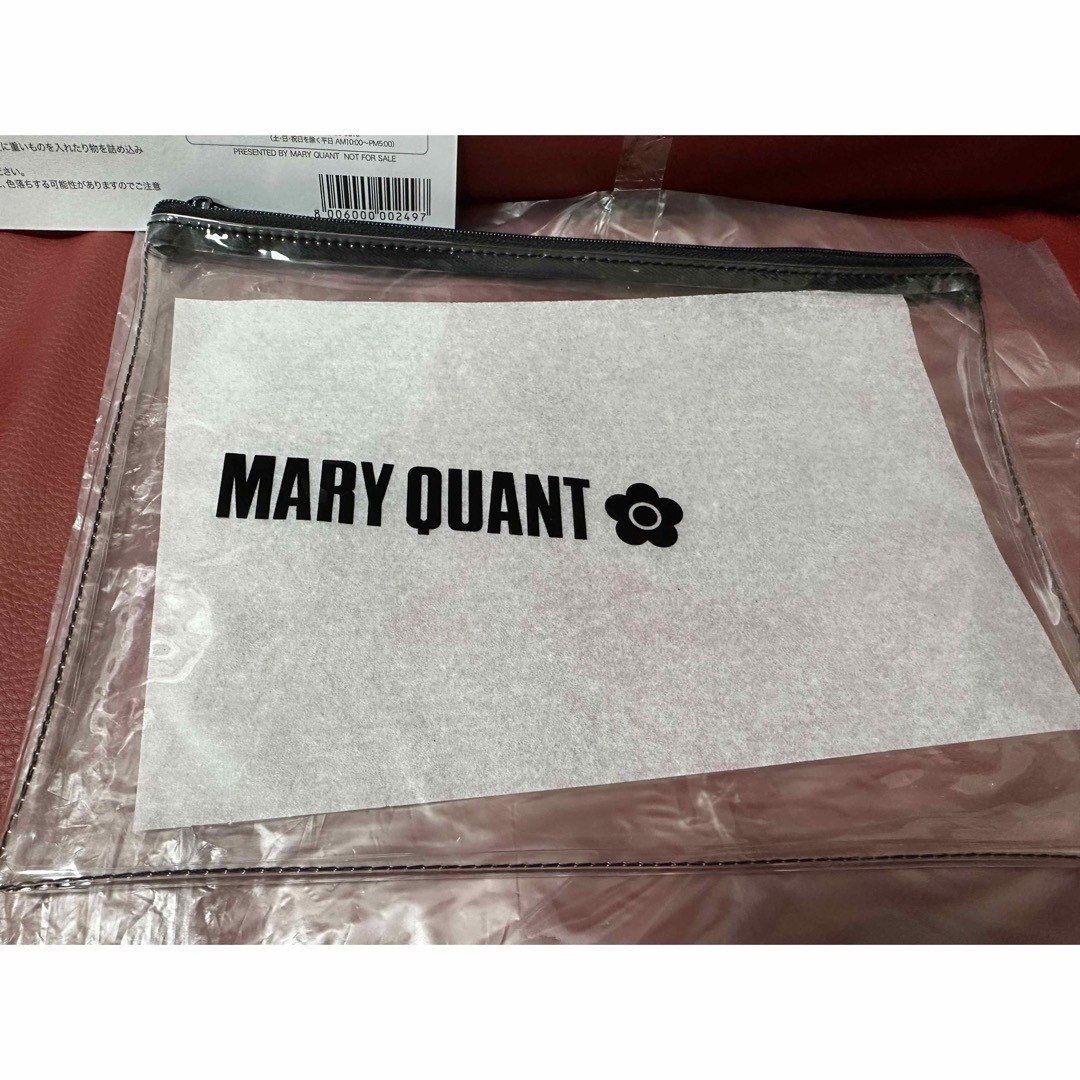 MARY QUANT(マリークワント)の新品！マリークワント ノベルティ　デュオポーチ レディースのファッション小物(ポーチ)の商品写真