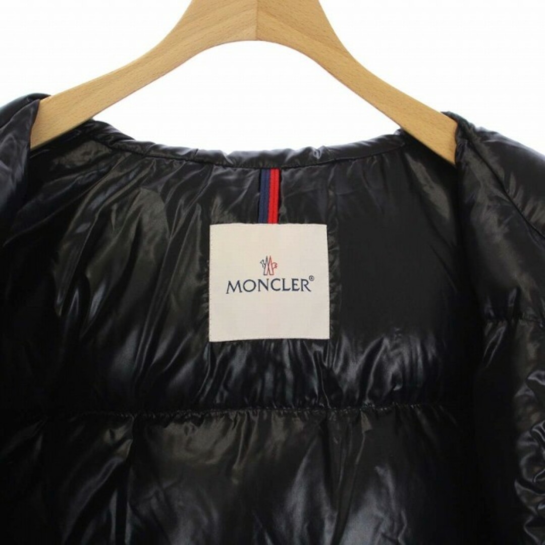 MONCLER(モンクレール)のモンクレール 22AW BAN ダウンコート ロング フード フェイクファー 0 レディースのジャケット/アウター(ダウンコート)の商品写真