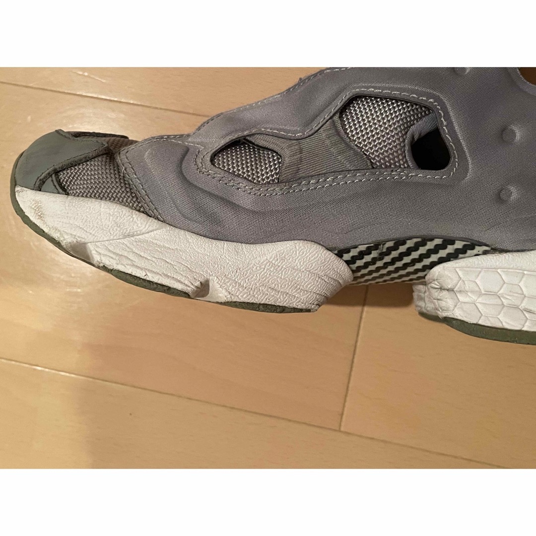 INSTAPUMP FURY（Reebok）(インスタポンプフューリー)のリーボック　ポンプフューリー　24.5㎝　グレー レディースの靴/シューズ(スニーカー)の商品写真